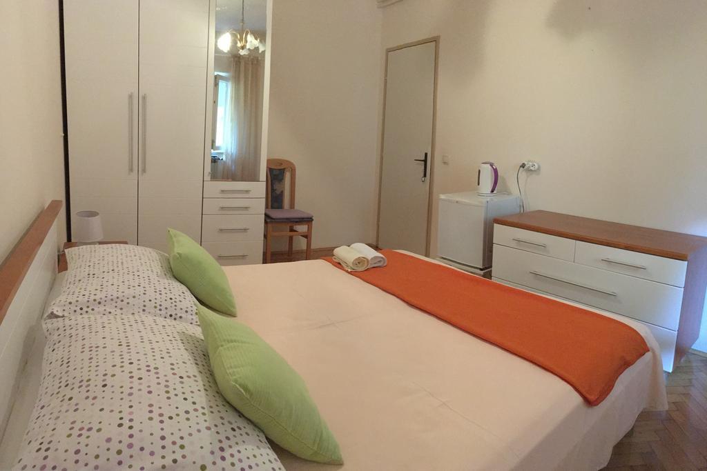 Guesthouse Cipre Lumbarda Eksteriør bilde